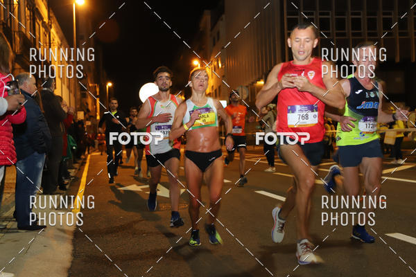 Buy your photos of the eventS�o Silvestre Porto 2019 on Fotop