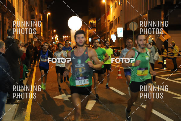 Buy your photos of the eventS�o Silvestre Porto 2019 on Fotop