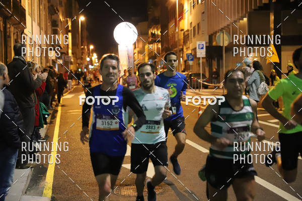Buy your photos of the eventS�o Silvestre Porto 2019 on Fotop