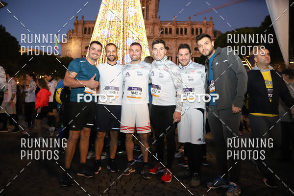 Buy your photos of the eventS�o Silvestre Porto 2019 on Fotop