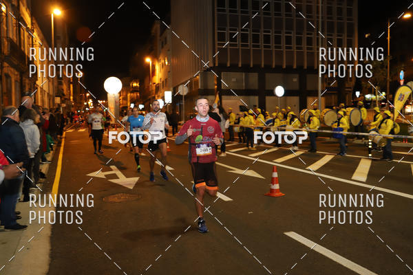 Buy your photos of the eventS�o Silvestre Porto 2019 on Fotop