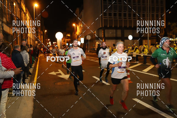 Buy your photos of the eventS�o Silvestre Porto 2019 on Fotop