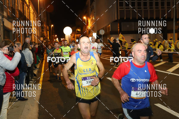 Buy your photos of the eventS�o Silvestre Porto 2019 on Fotop