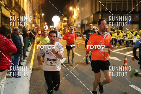 Buy your photos of the eventS�o Silvestre Porto 2019 on Fotop