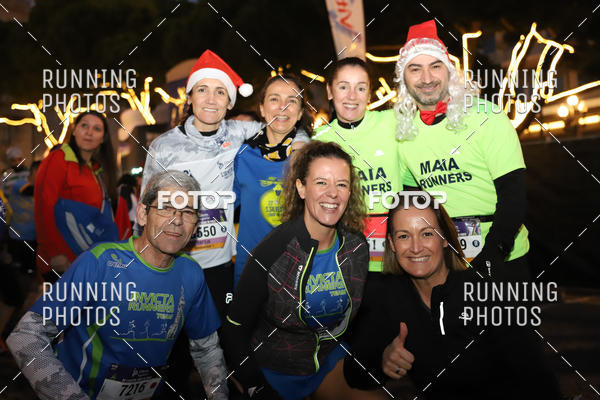 Buy your photos of the eventS�o Silvestre Porto 2019 on Fotop