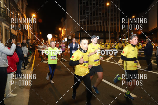 Buy your photos of the eventS�o Silvestre Porto 2019 on Fotop