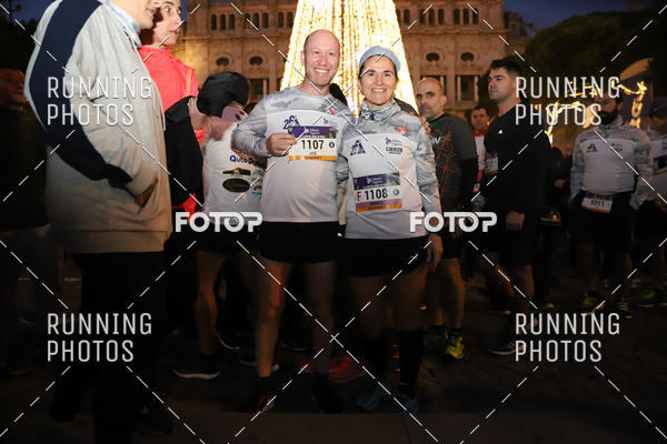 Buy your photos of the eventS�o Silvestre Porto 2019 on Fotop