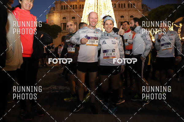 Buy your photos of the eventS�o Silvestre Porto 2019 on Fotop