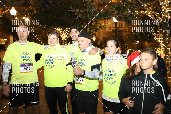 Buy your photos of the eventS�o Silvestre Porto 2019 on Fotop