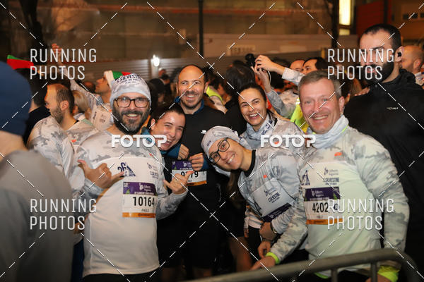 Buy your photos of the eventS�o Silvestre Porto 2019 on Fotop
