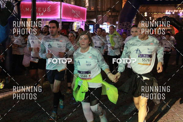 Buy your photos of the eventS�o Silvestre Porto 2019 on Fotop