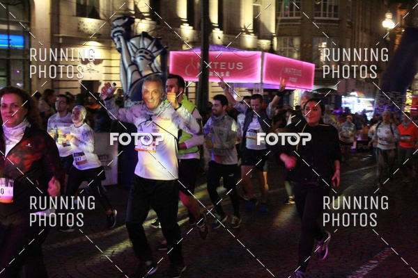 Buy your photos of the eventS�o Silvestre Porto 2019 on Fotop