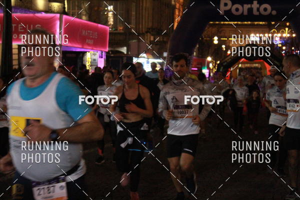Buy your photos of the eventS�o Silvestre Porto 2019 on Fotop