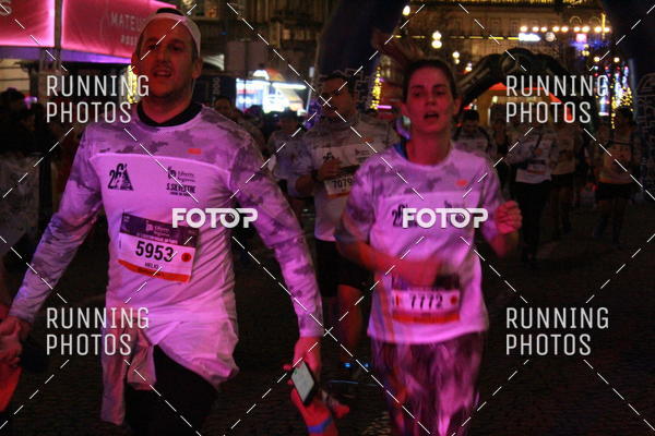 Buy your photos of the eventS�o Silvestre Porto 2019 on Fotop