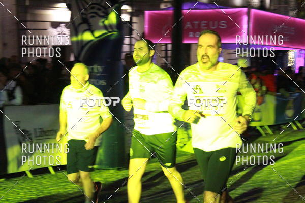 Buy your photos of the eventS�o Silvestre Porto 2019 on Fotop