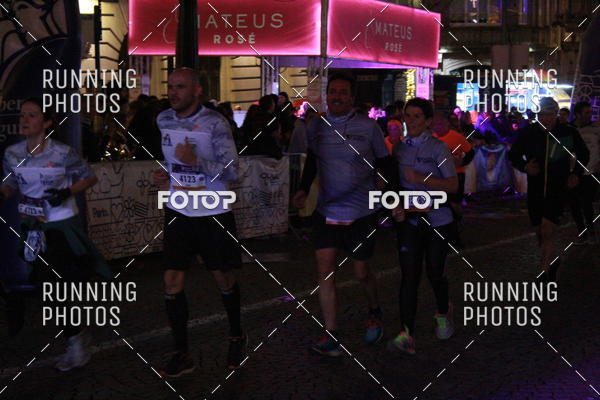 Buy your photos of the eventS�o Silvestre Porto 2019 on Fotop