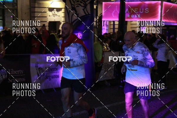 Buy your photos of the eventS�o Silvestre Porto 2019 on Fotop
