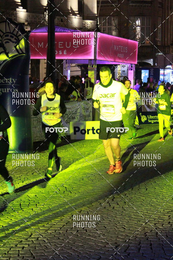 Buy your photos of the eventS�o Silvestre Porto 2019 on Fotop