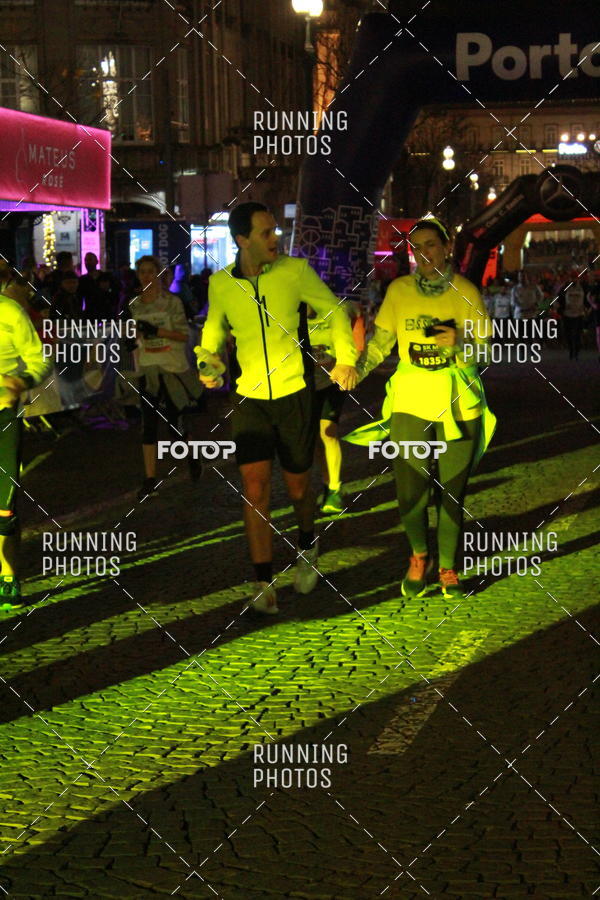 Buy your photos of the eventS�o Silvestre Porto 2019 on Fotop