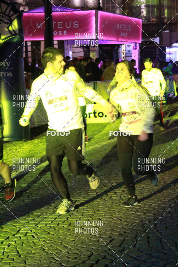 Buy your photos of the eventS�o Silvestre Porto 2019 on Fotop