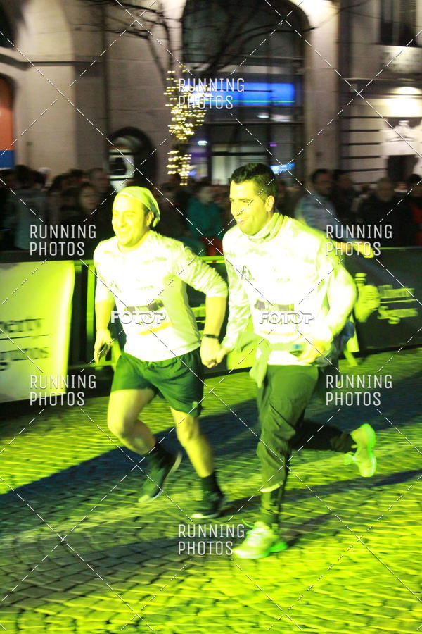 Buy your photos of the eventS�o Silvestre Porto 2019 on Fotop