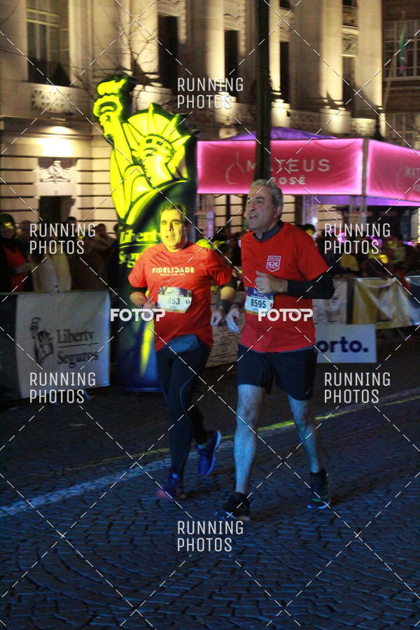 Buy your photos of the eventS�o Silvestre Porto 2019 on Fotop