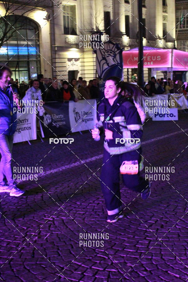 Buy your photos of the eventS�o Silvestre Porto 2019 on Fotop