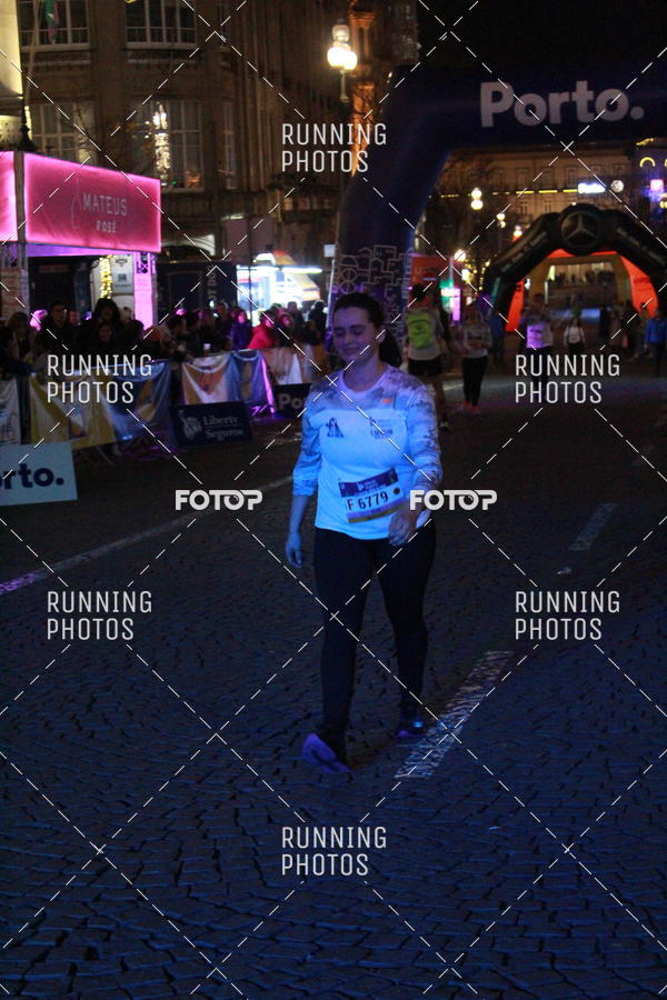 Buy your photos of the eventS�o Silvestre Porto 2019 on Fotop