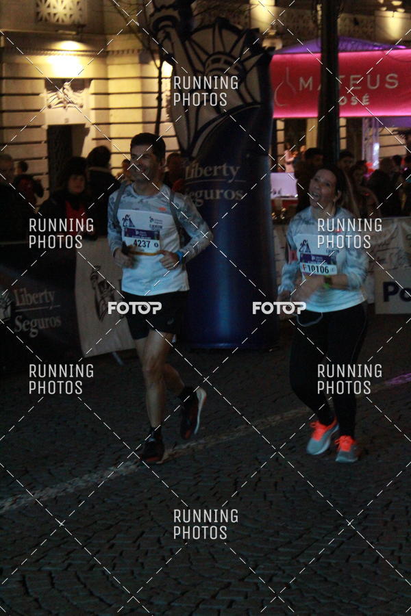 Buy your photos of the eventS�o Silvestre Porto 2019 on Fotop