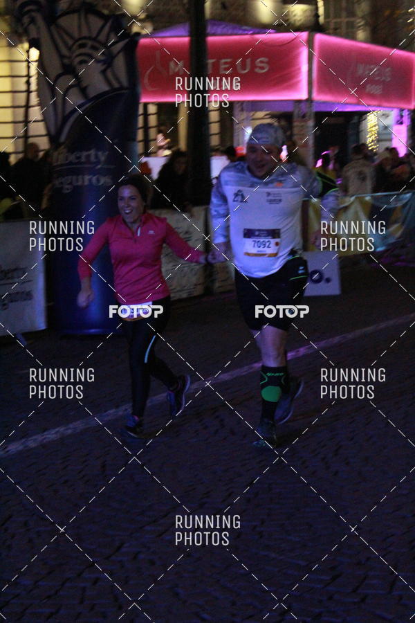Buy your photos of the eventS�o Silvestre Porto 2019 on Fotop