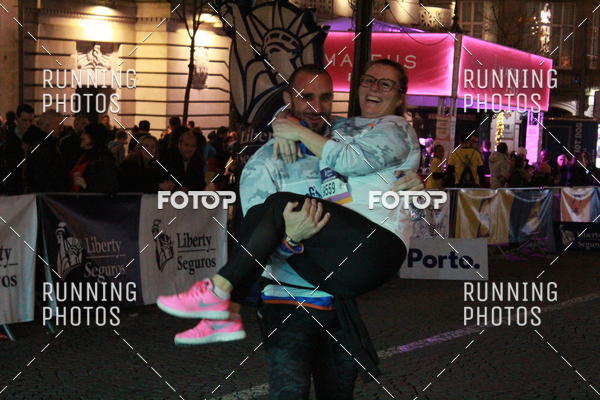Buy your photos of the eventS�o Silvestre Porto 2019 on Fotop