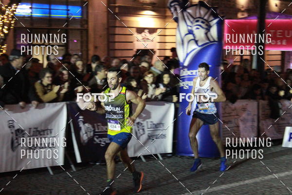 Buy your photos of the eventS�o Silvestre Porto 2019 on Fotop
