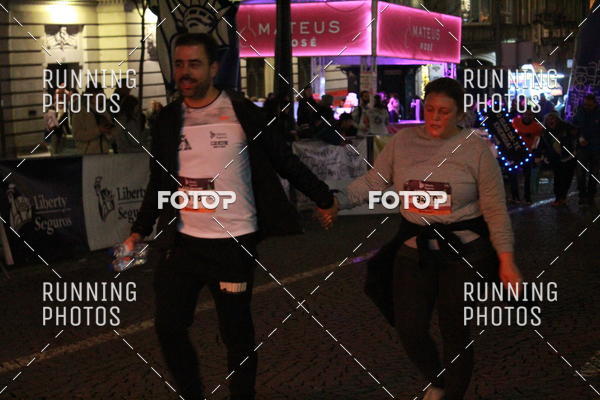 Buy your photos of the eventS�o Silvestre Porto 2019 on Fotop