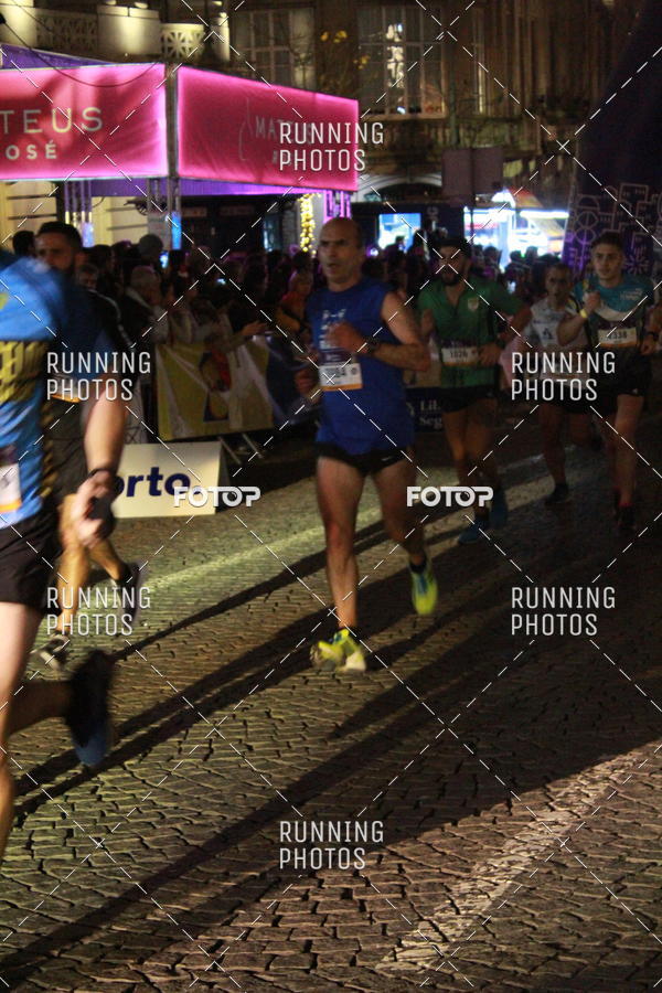 Buy your photos of the eventS�o Silvestre Porto 2019 on Fotop