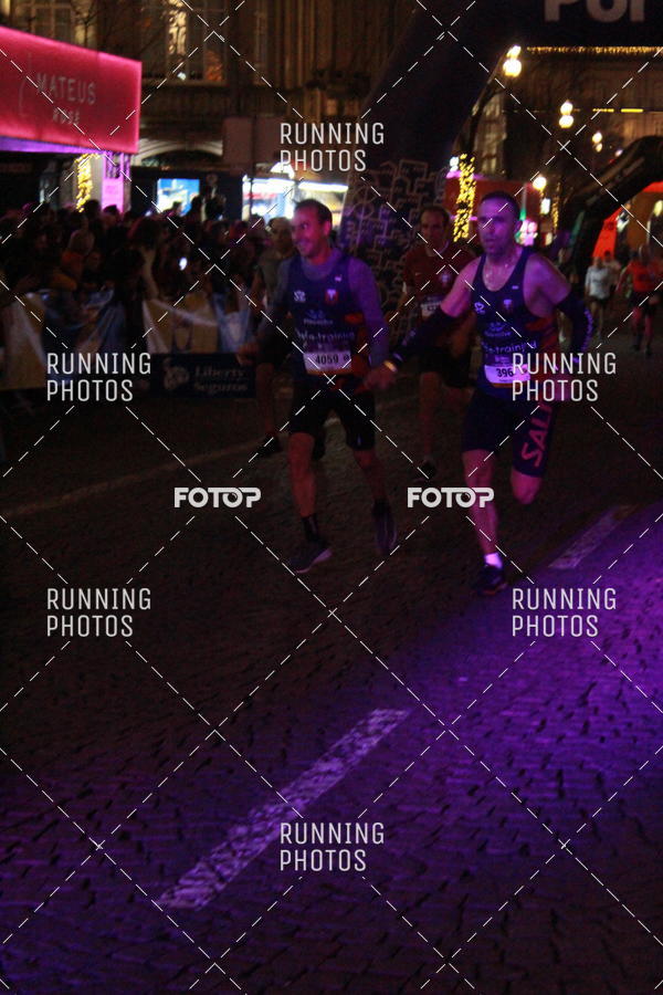 Buy your photos of the eventS�o Silvestre Porto 2019 on Fotop