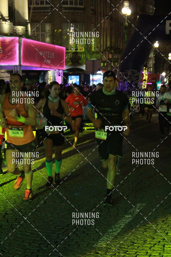 Buy your photos of the eventS�o Silvestre Porto 2019 on Fotop