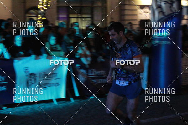 Buy your photos of the eventS�o Silvestre Porto 2019 on Fotop