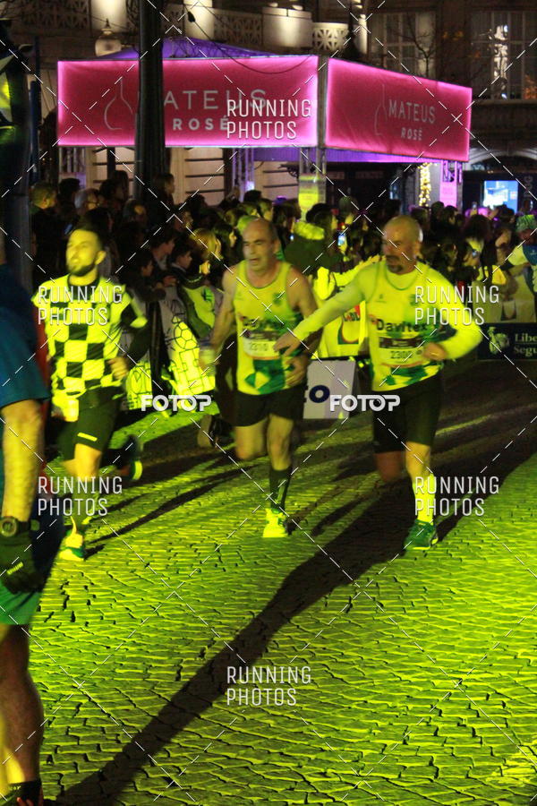Buy your photos of the eventS�o Silvestre Porto 2019 on Fotop