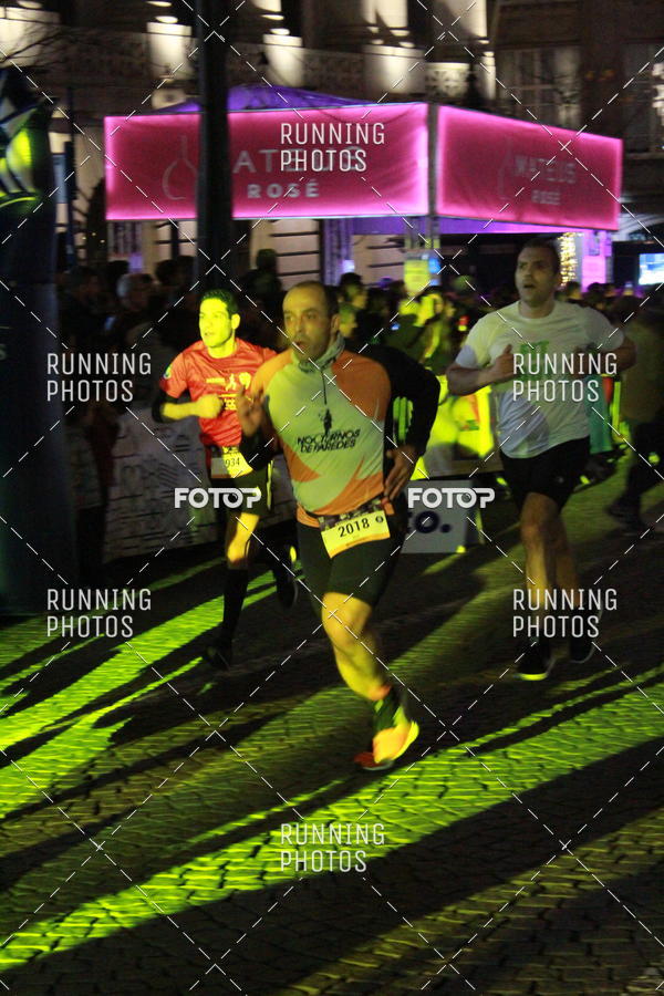 Buy your photos of the eventS�o Silvestre Porto 2019 on Fotop