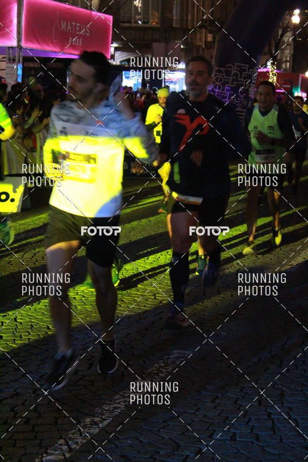 Buy your photos of the eventS�o Silvestre Porto 2019 on Fotop