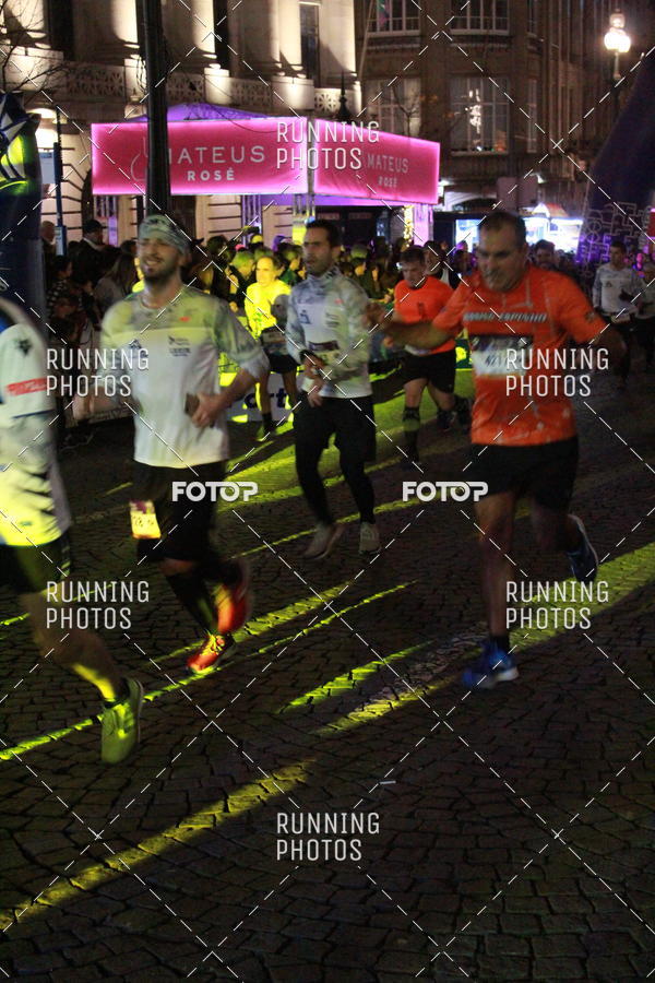 Buy your photos of the eventS�o Silvestre Porto 2019 on Fotop