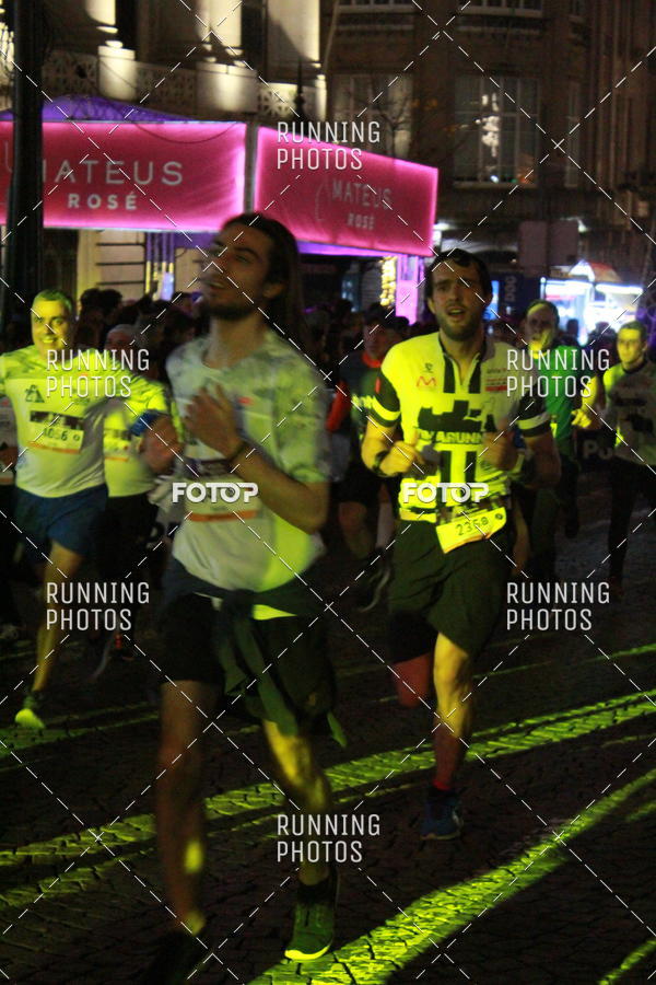 Buy your photos of the eventS�o Silvestre Porto 2019 on Fotop