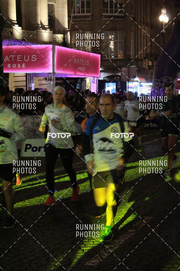 Buy your photos of the eventS�o Silvestre Porto 2019 on Fotop