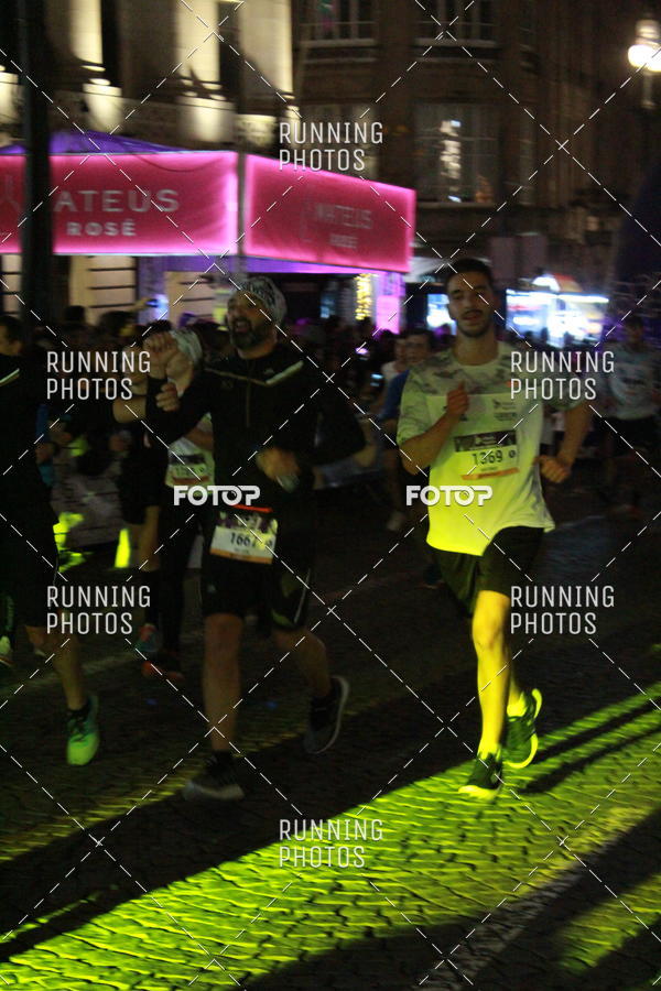 Buy your photos of the eventS�o Silvestre Porto 2019 on Fotop
