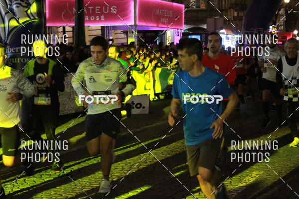 Buy your photos of the eventS�o Silvestre Porto 2019 on Fotop