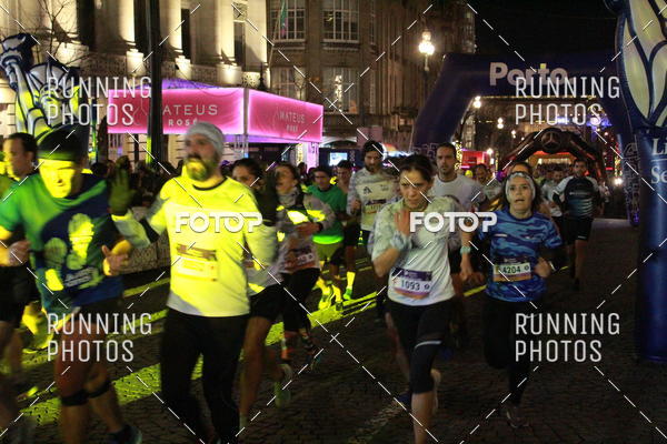 Buy your photos of the eventS�o Silvestre Porto 2019 on Fotop