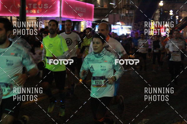 Buy your photos of the eventS�o Silvestre Porto 2019 on Fotop