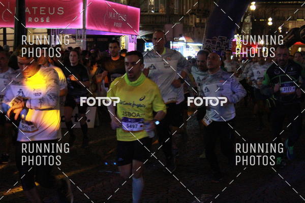 Buy your photos of the eventS�o Silvestre Porto 2019 on Fotop