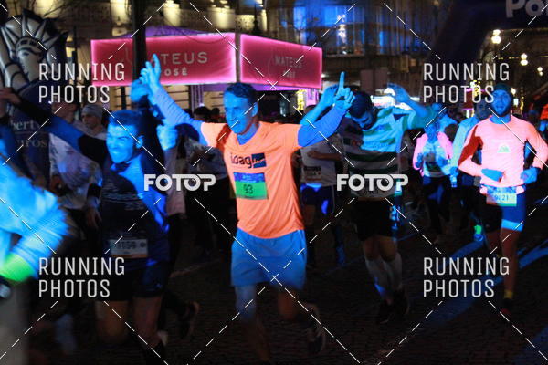 Buy your photos of the eventS�o Silvestre Porto 2019 on Fotop