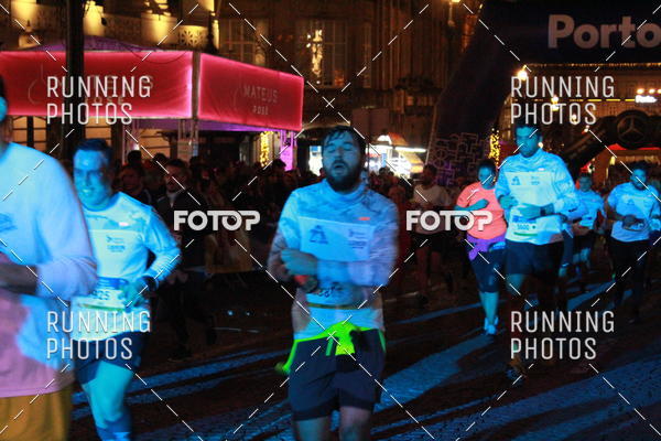 Buy your photos of the eventS�o Silvestre Porto 2019 on Fotop